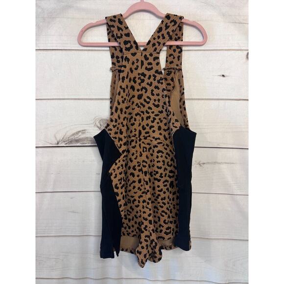 BIBI Animal Print Romper Size SM Comfy Cozy - Picture 2 of 4